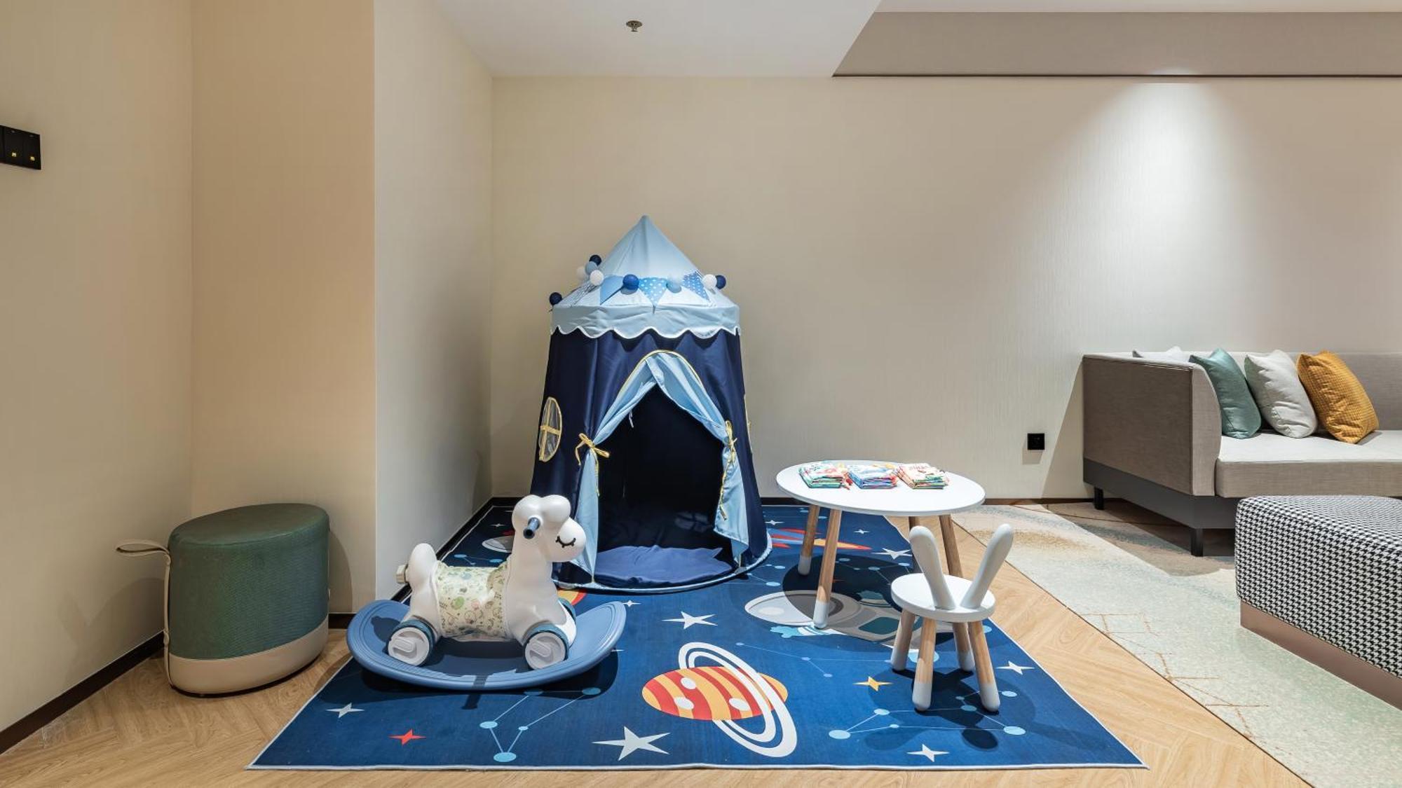 Holiday Inn Chongqing Guanyinqiao By Ihg Εξωτερικό φωτογραφία